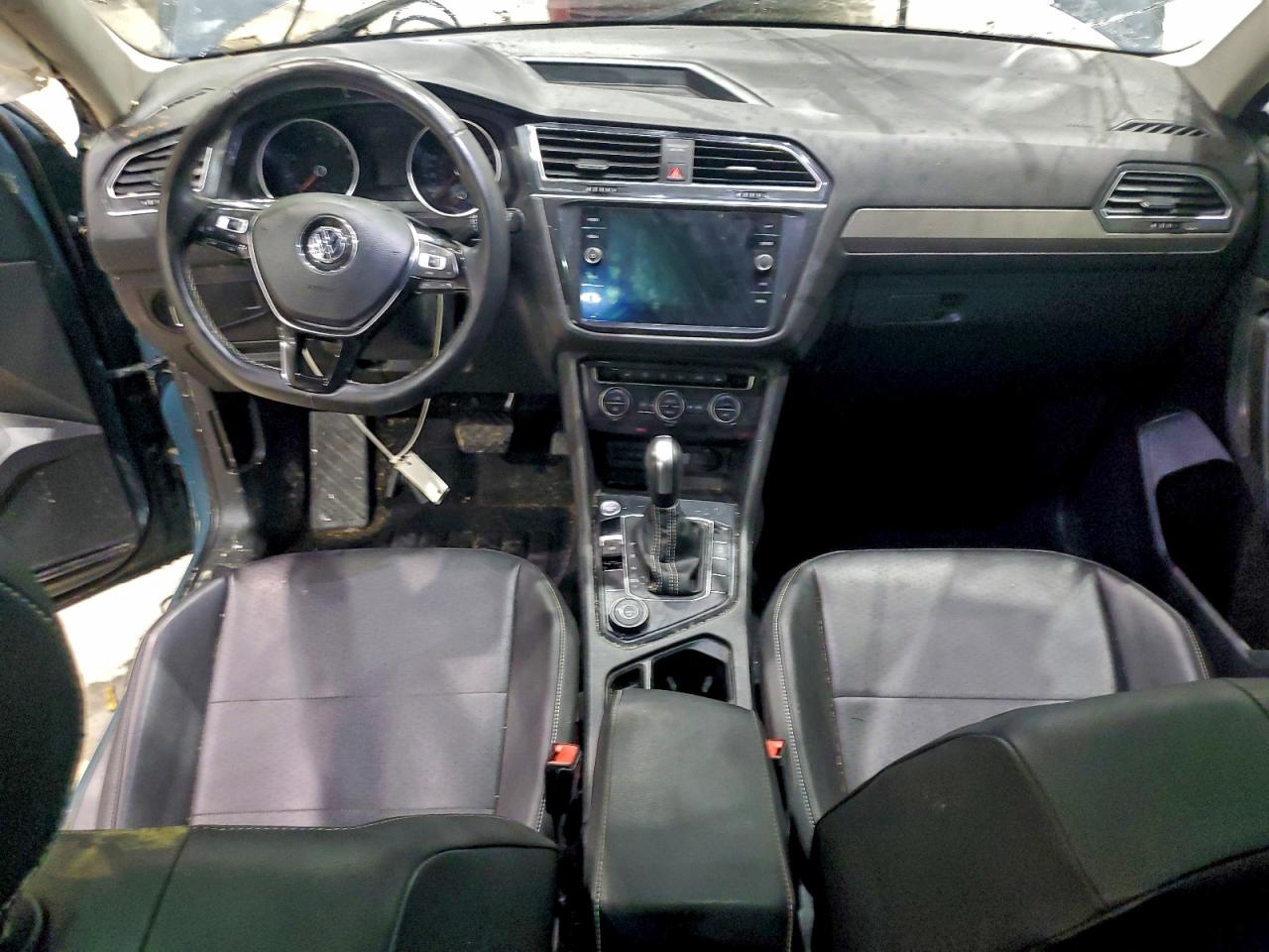 2021 VOLKSWAGEN TIGUAN SE photo 8