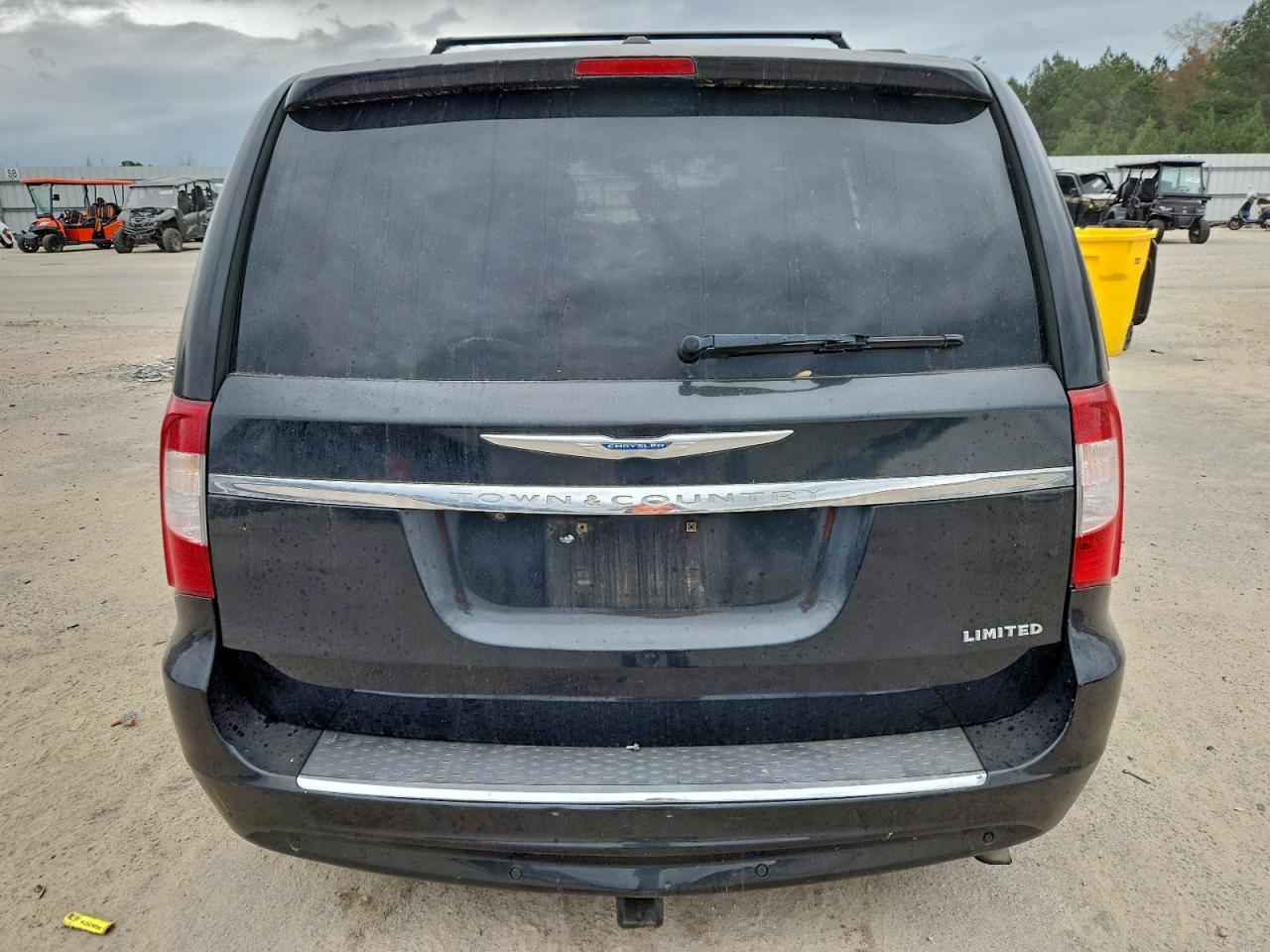 2012 CHRYSLER TOWN & COUNTRY LIMITED photo 6