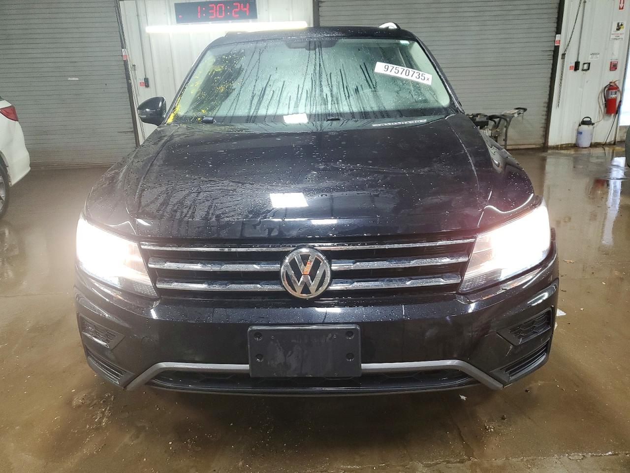 2020 VOLKSWAGEN TIGUAN SE photo 5