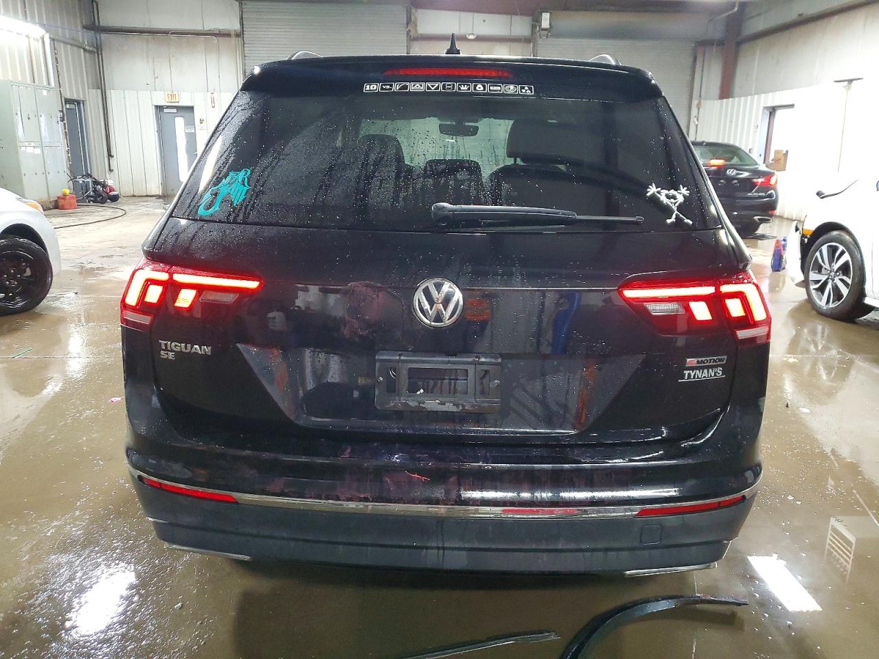2020 VOLKSWAGEN TIGUAN SE photo 6