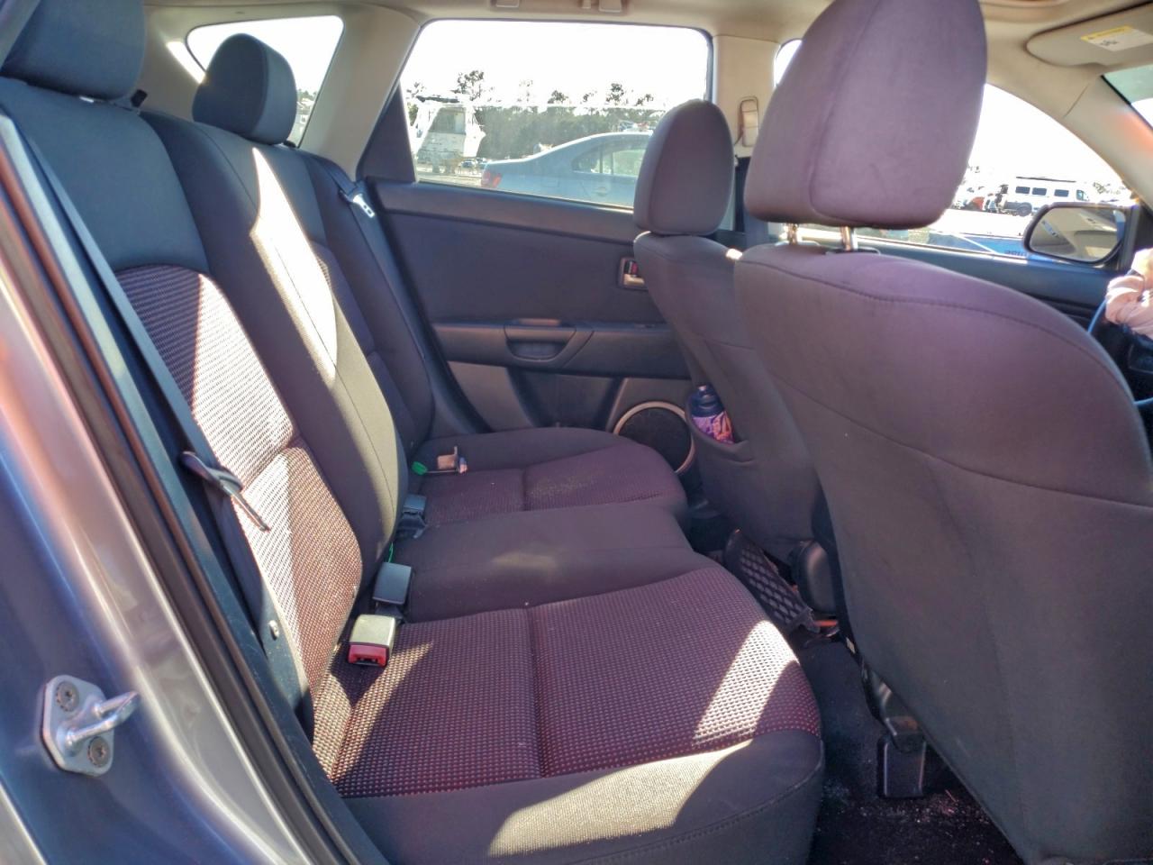 2006 MAZDA 3 HATCHBACK photo 10