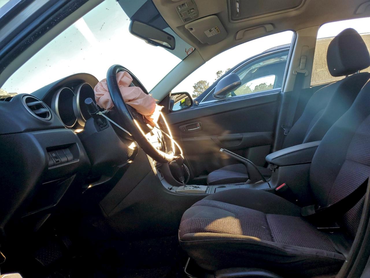 2006 MAZDA 3 HATCHBACK photo 7