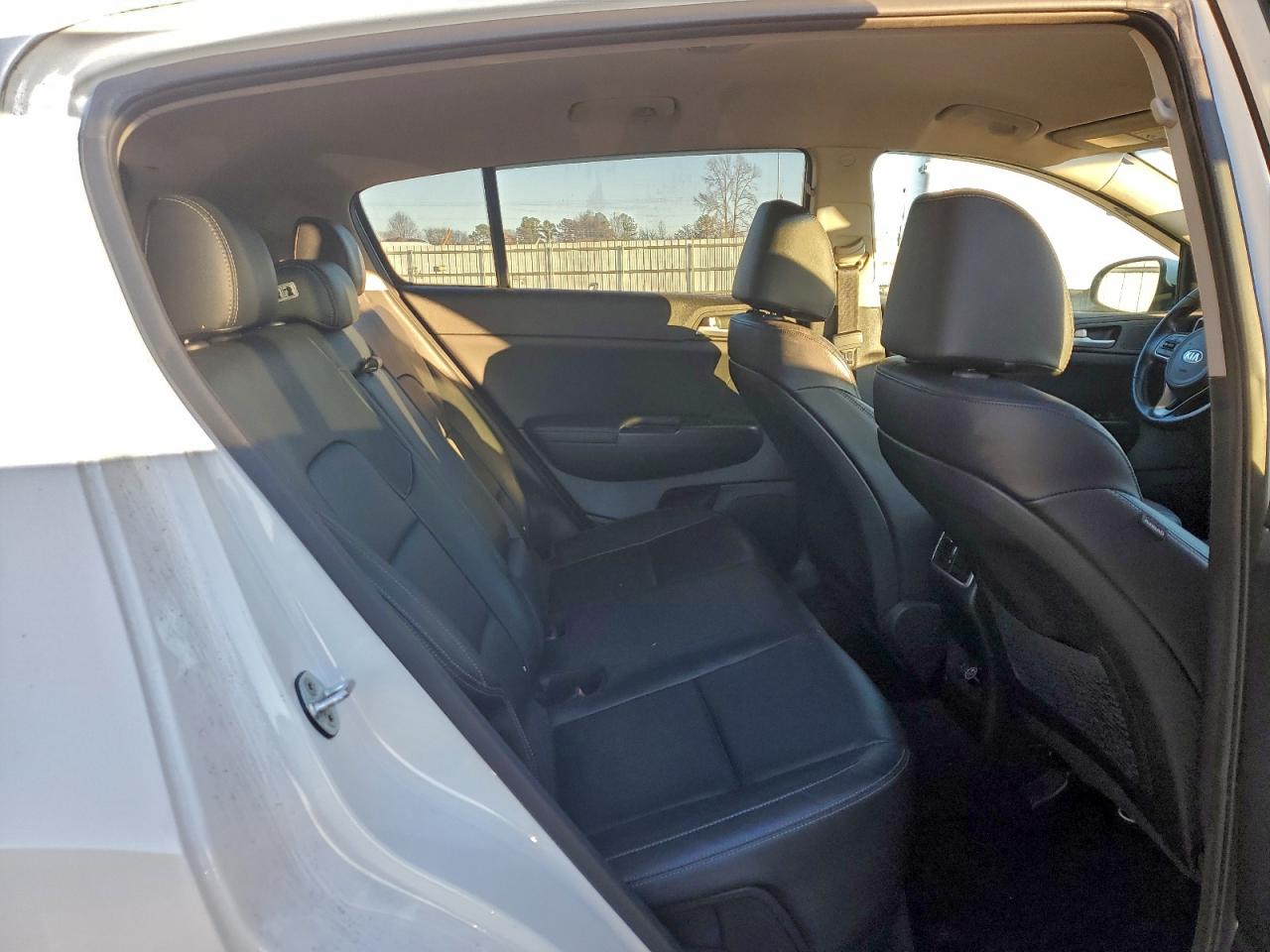 2017 KIA SPORTAGE EX photo 11