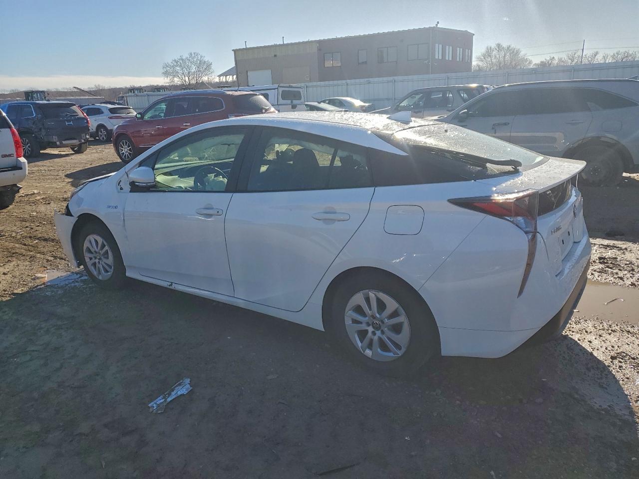2016 TOYOTA PRIUS photo 2
