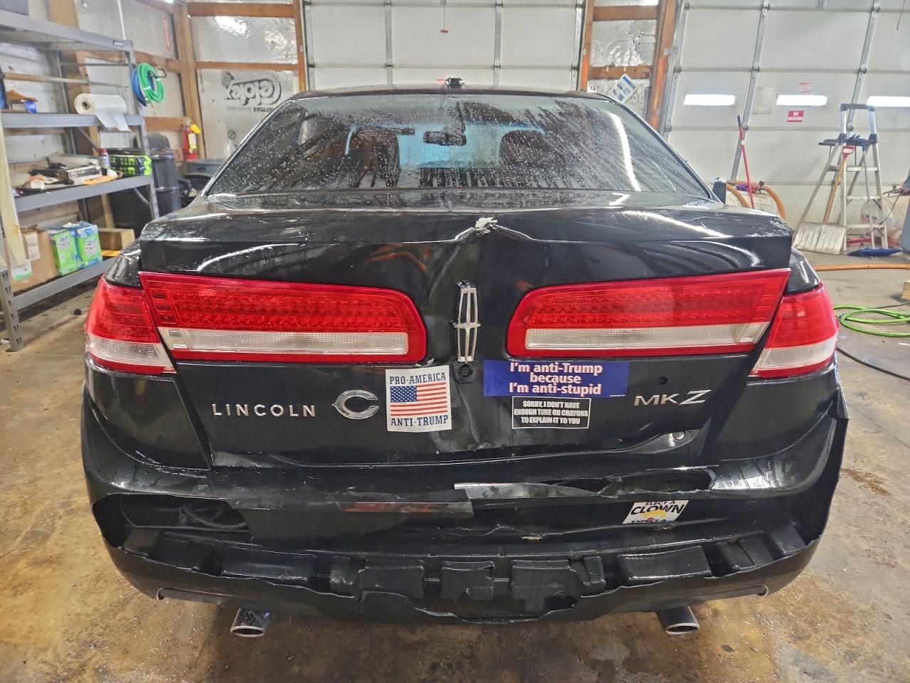 2010 LINCOLN MKZ photo 11