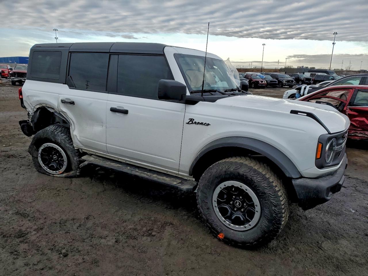 2023 FORD BRONCO BASE photo 7