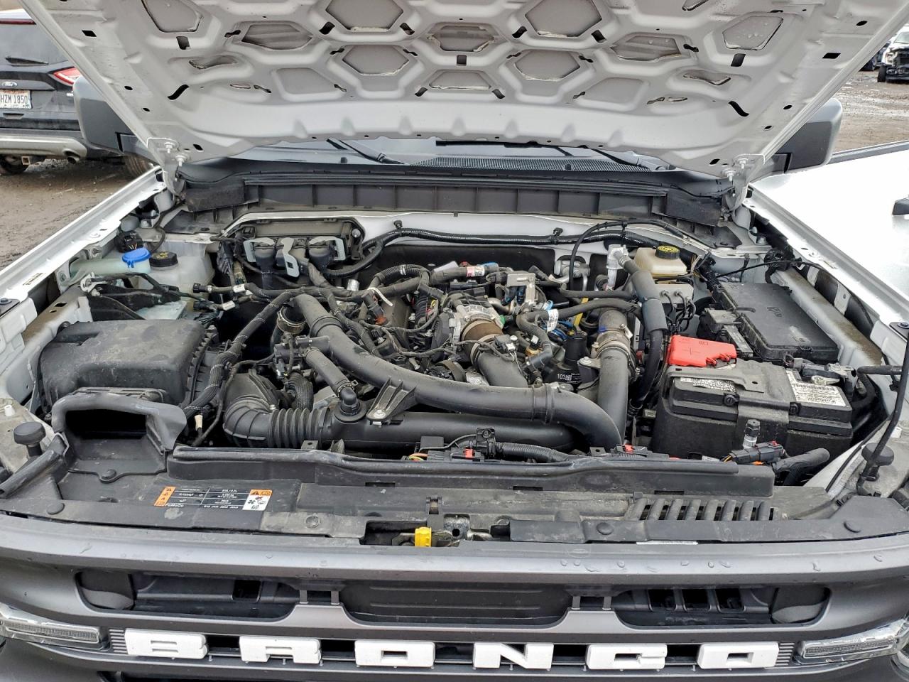 2023 FORD BRONCO BASE photo 23
