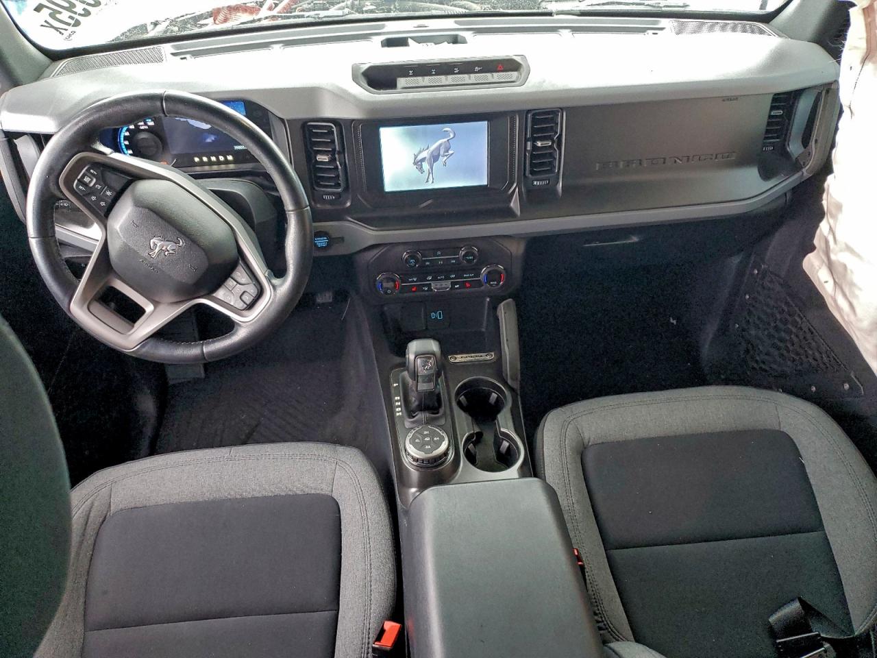 2023 FORD BRONCO BASE photo 15