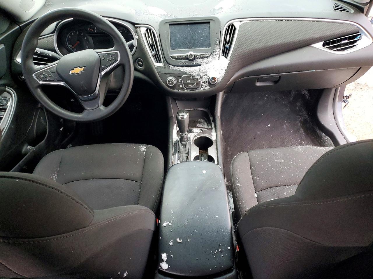 2018 CHEVROLET MALIBU LS photo 8