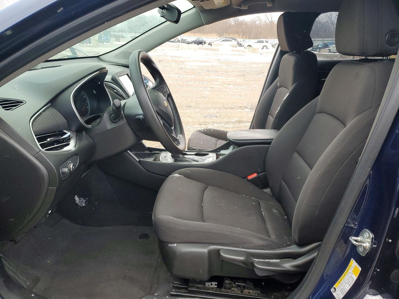 2018 CHEVROLET MALIBU LS photo 7