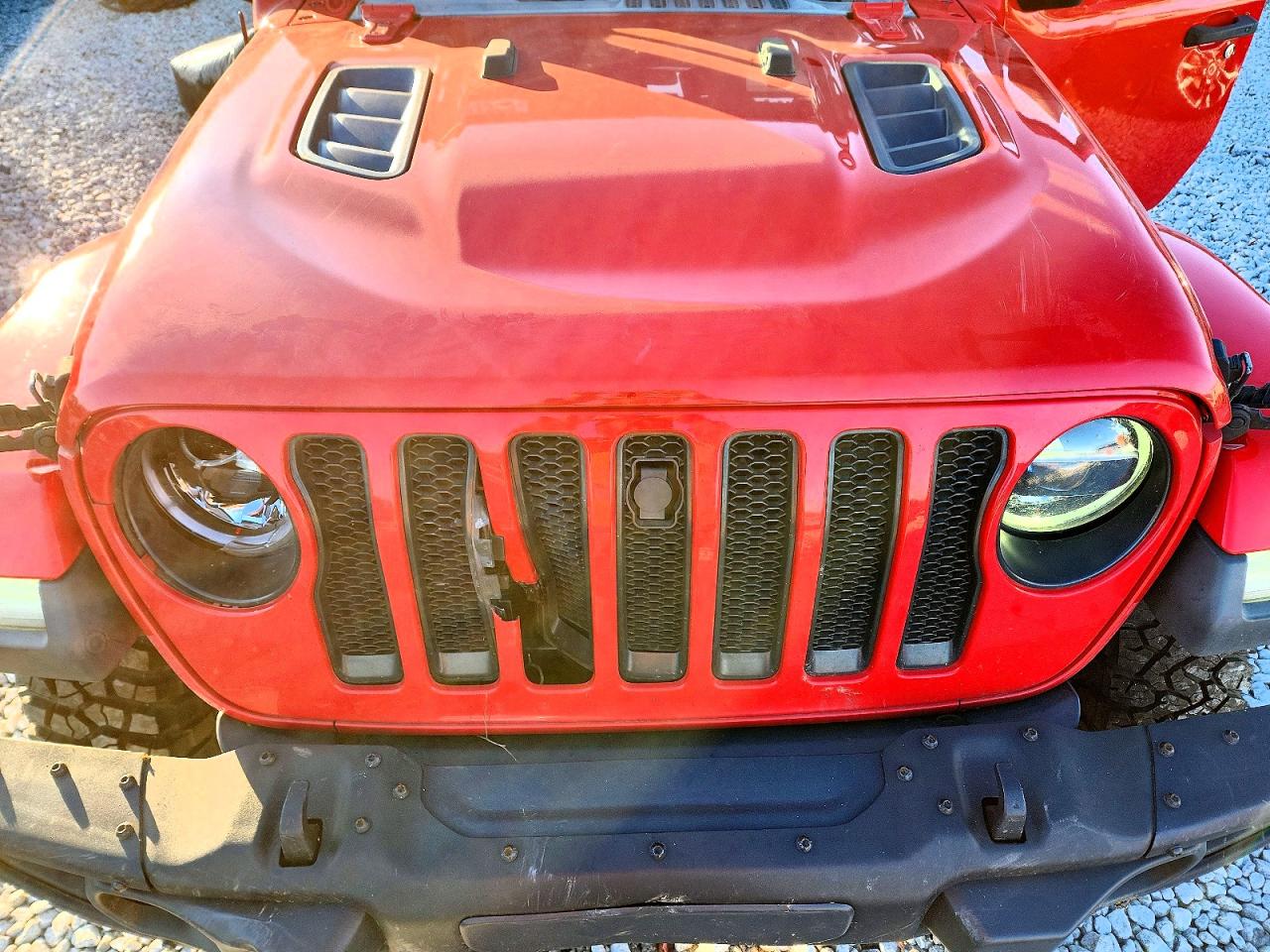 2018 JEEP WRANGLER UNLIMITED SAHARA photo 12