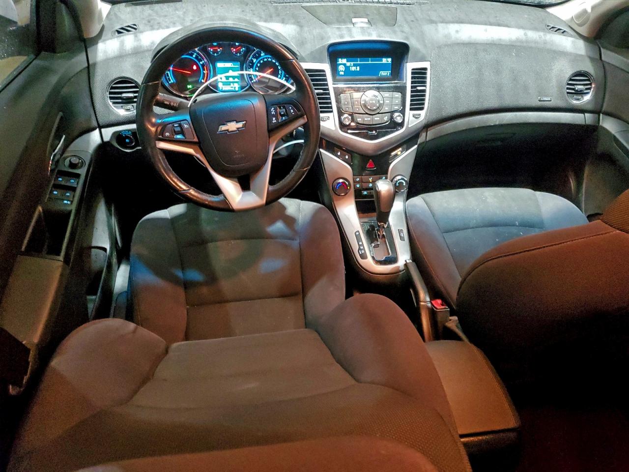 2013 CHEVROLET CRUZE LT photo 8