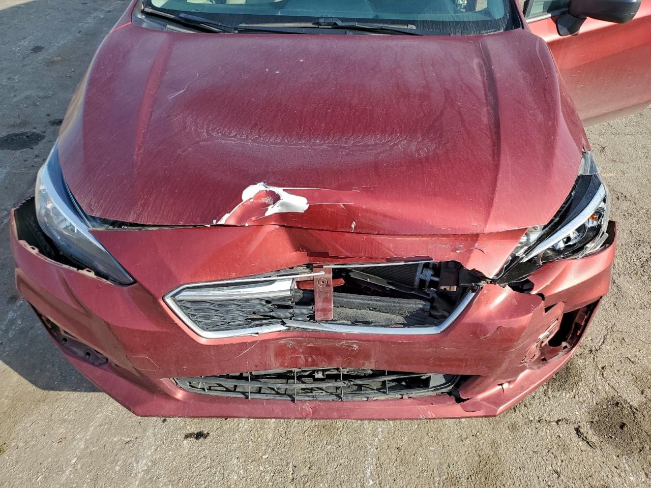 2017 SUBARU IMPREZA photo 21