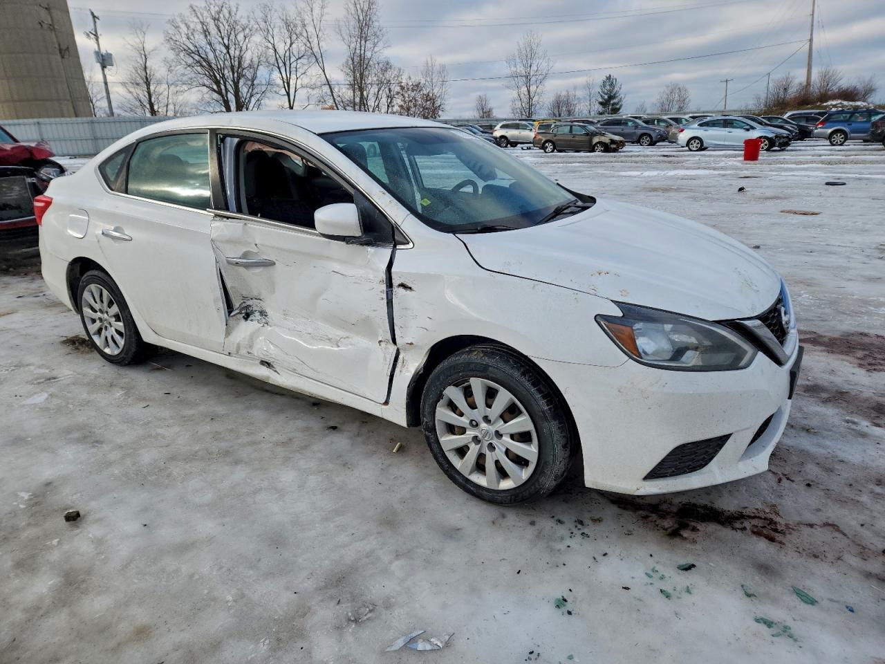 2017 NISSAN SENTRA S photo 7