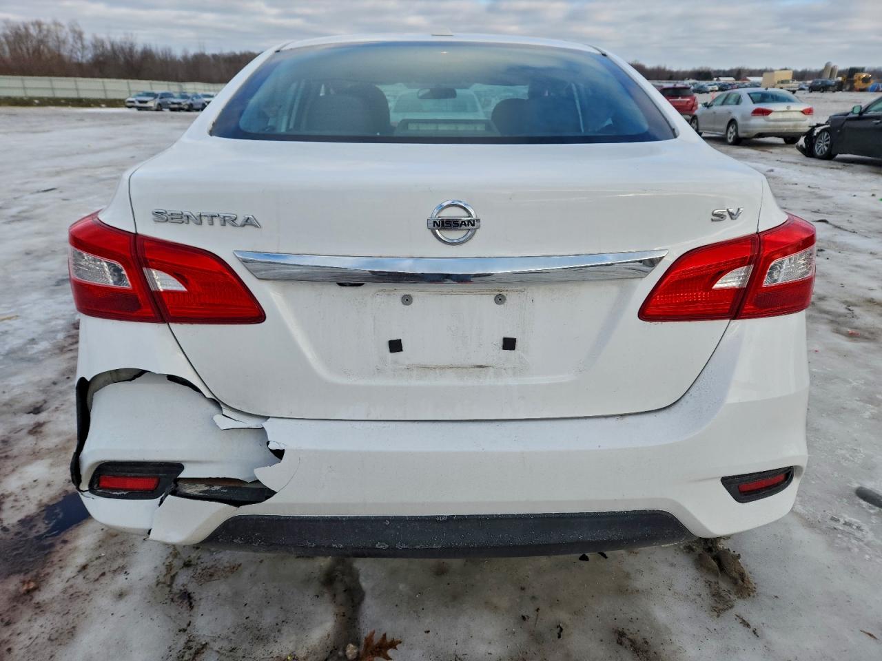 2017 NISSAN SENTRA S photo 11