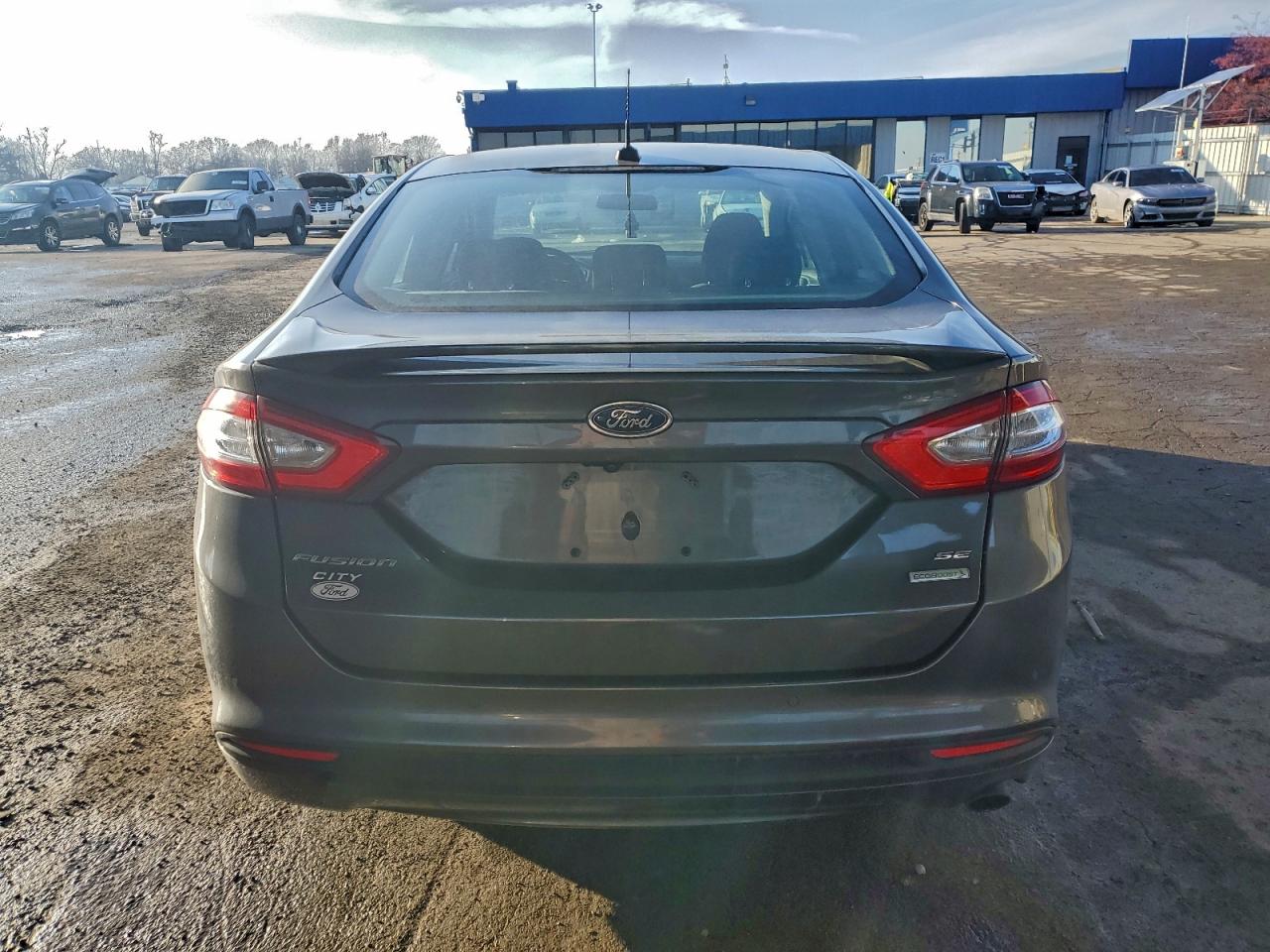 2016 FORD FUSION SE photo 11