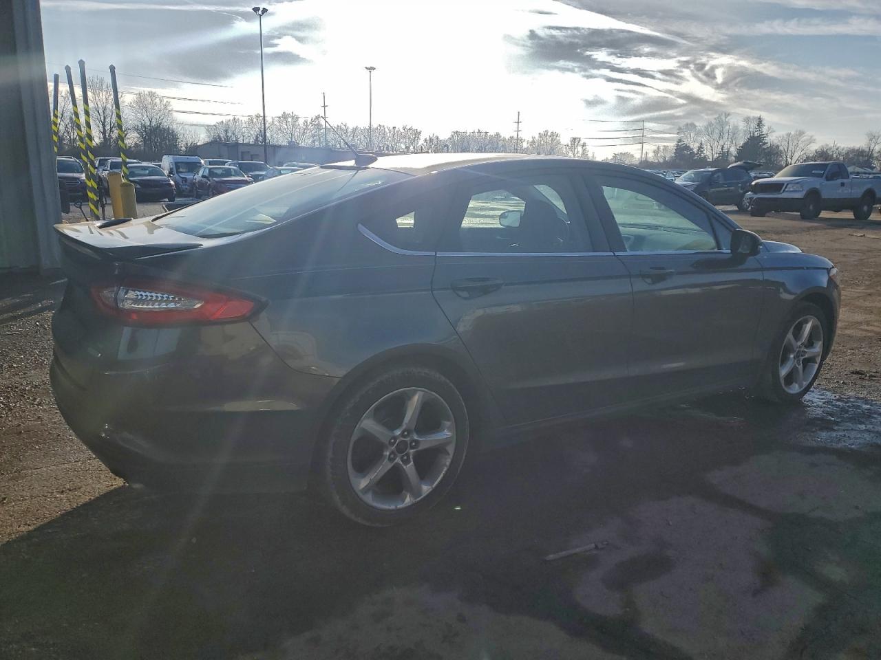 2016 FORD FUSION SE photo 5