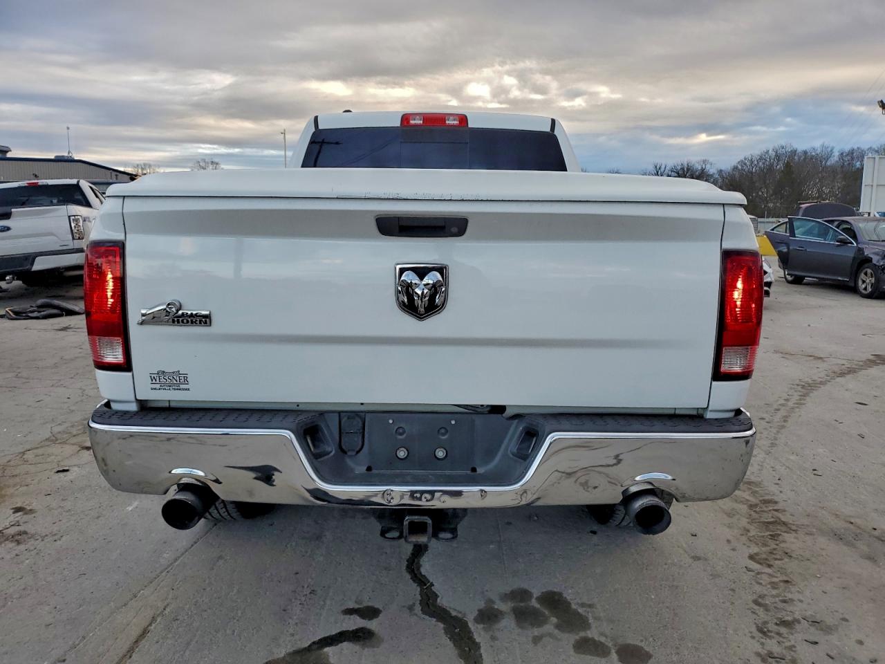 2014 RAM 1500 SLT photo 16