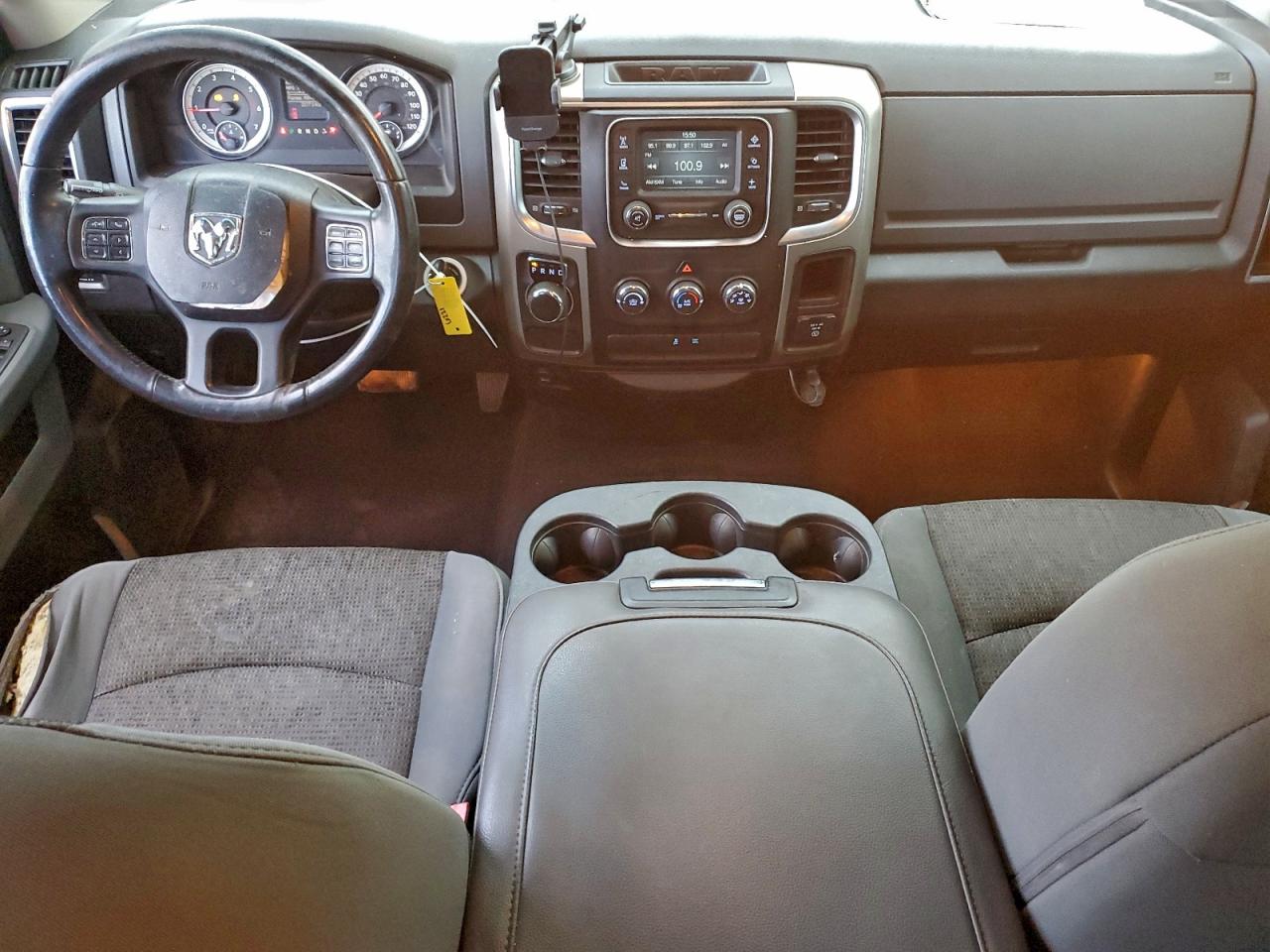 2014 RAM 1500 SLT photo 22