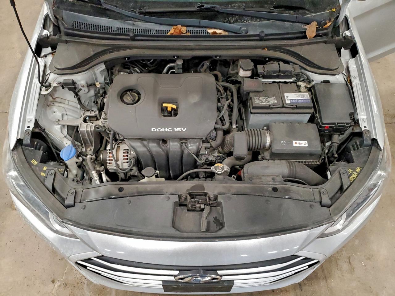 2017 HYUNDAI ELANTRA SE photo 11