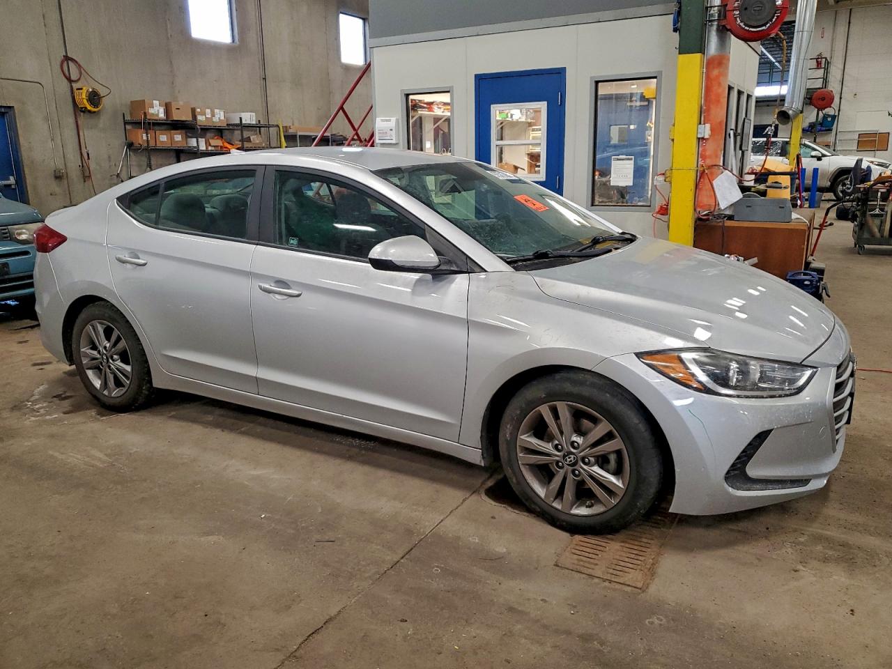 2017 HYUNDAI ELANTRA SE photo 4