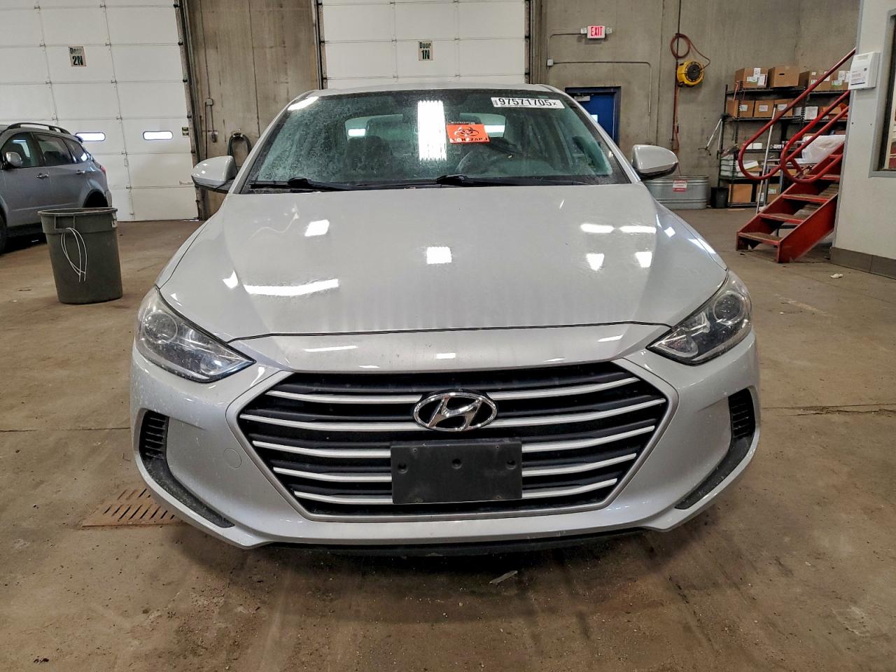 2017 HYUNDAI ELANTRA SE photo 5