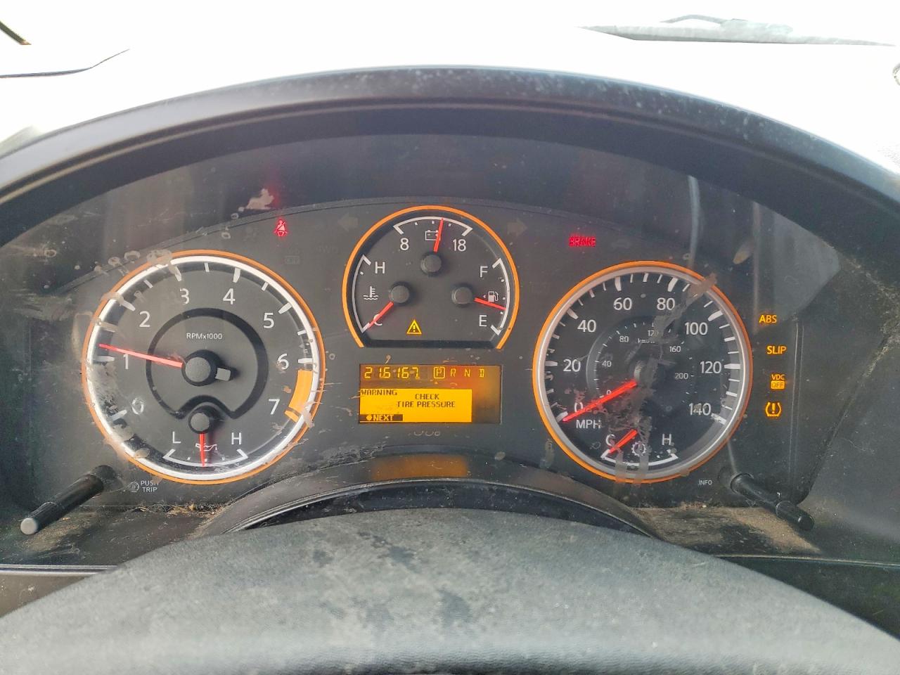 2011 NISSAN TITAN S photo 9