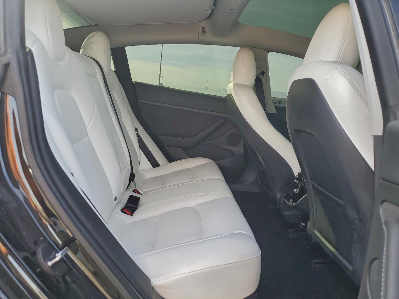 2023 TESLA MODEL 3 photo 10
