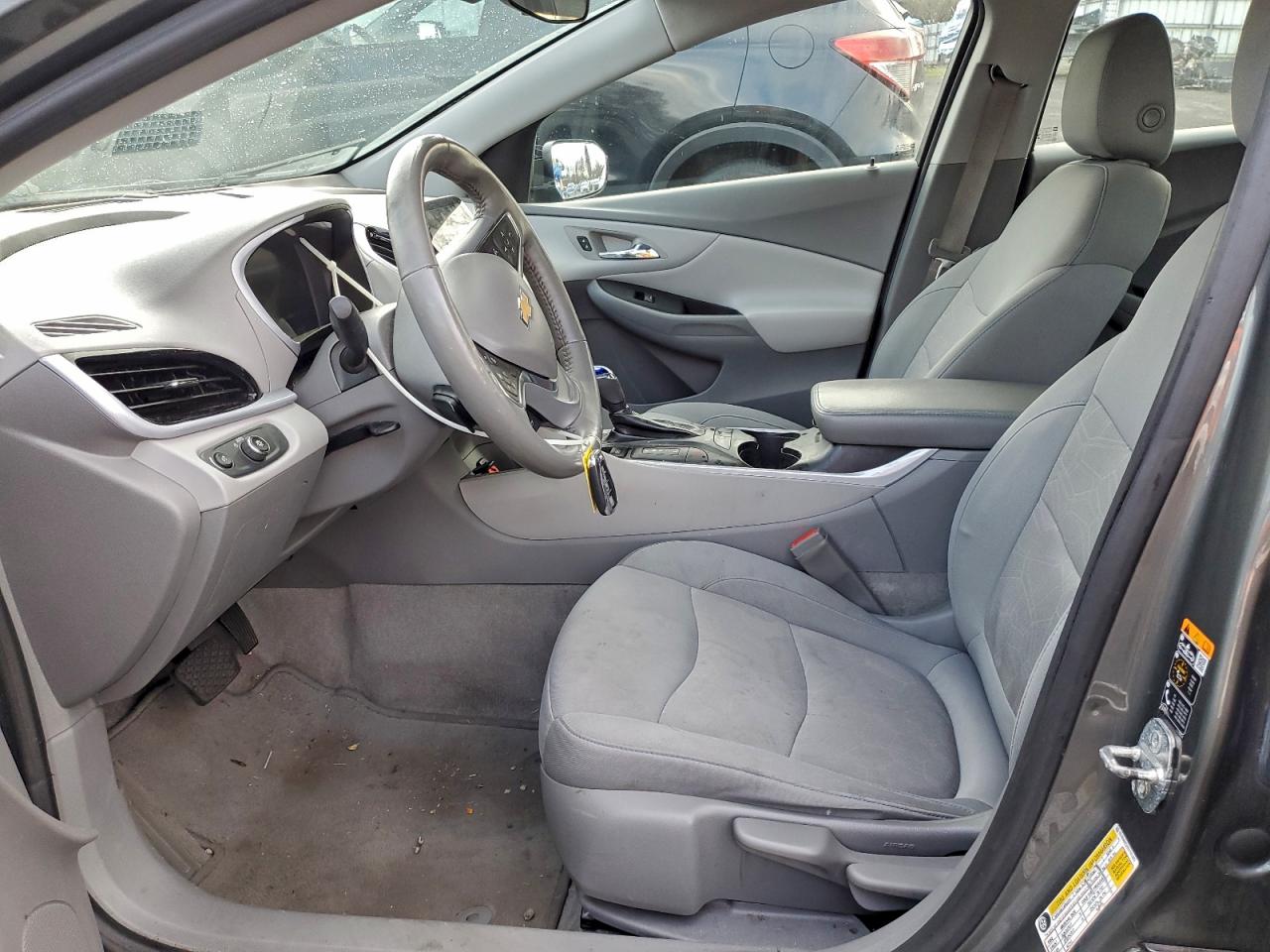 2017 CHEVROLET VOLT LT photo 7