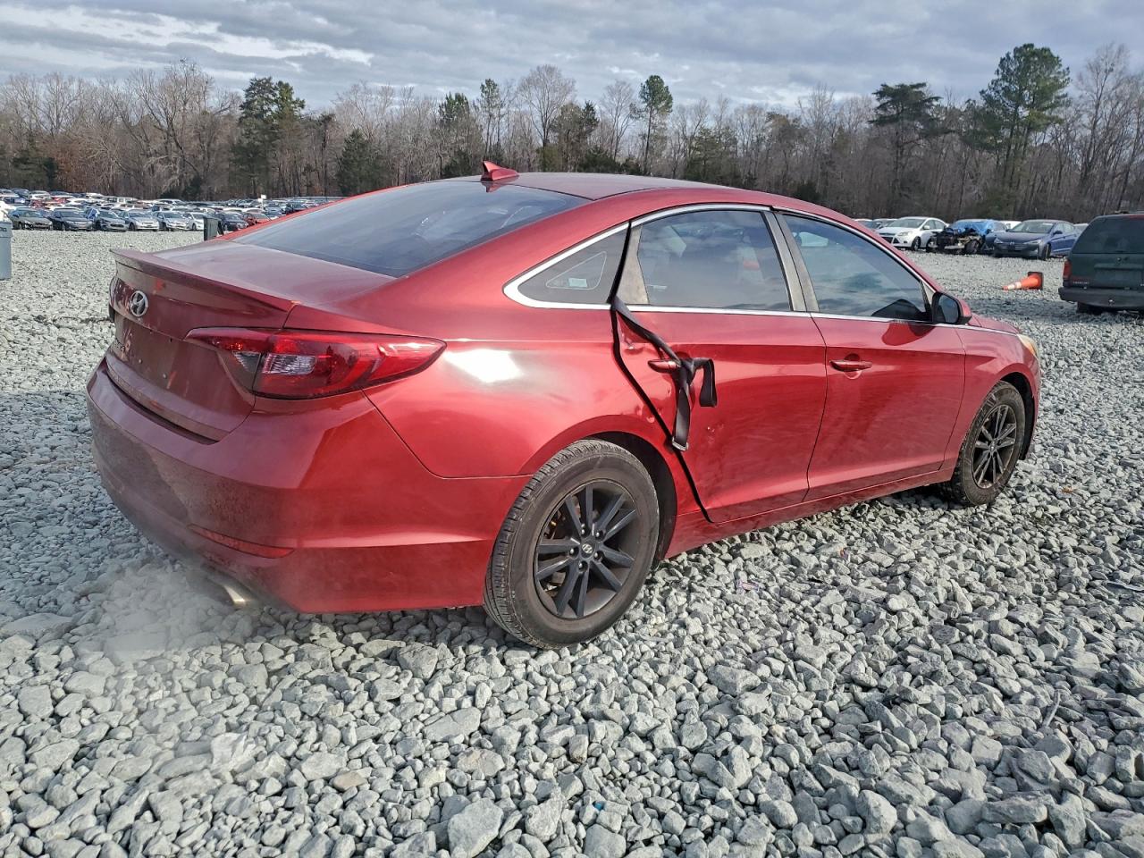 2016 HYUNDAI SONATA SE photo 3