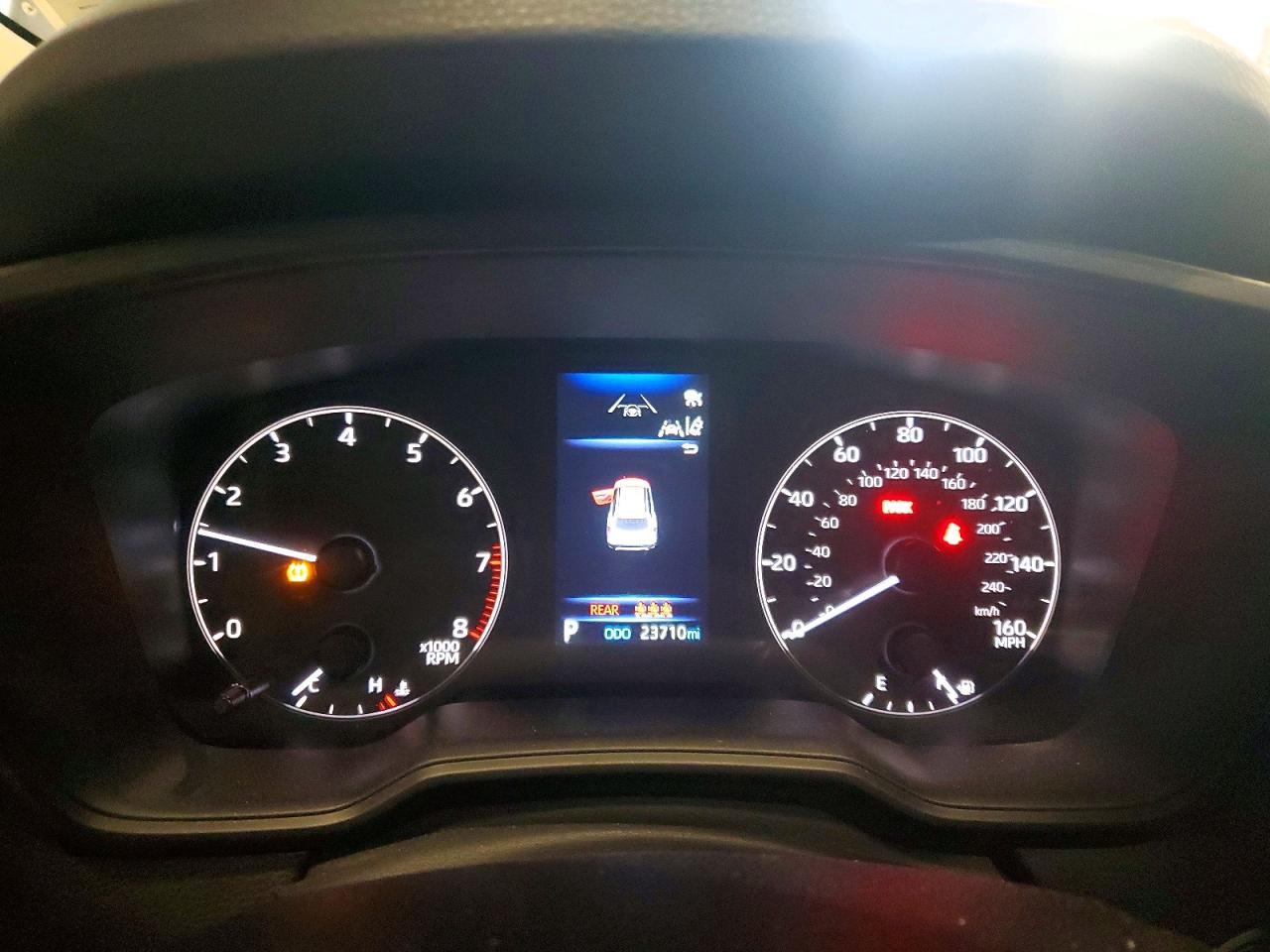 2023 TOYOTA COROLLA CROSS LE photo 9