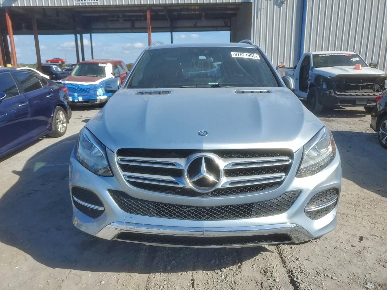 2017 MERCEDES-BENZ GLE 350 photo 5