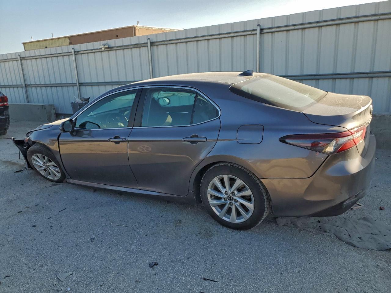 2024 TOYOTA CAMRY LE photo 3