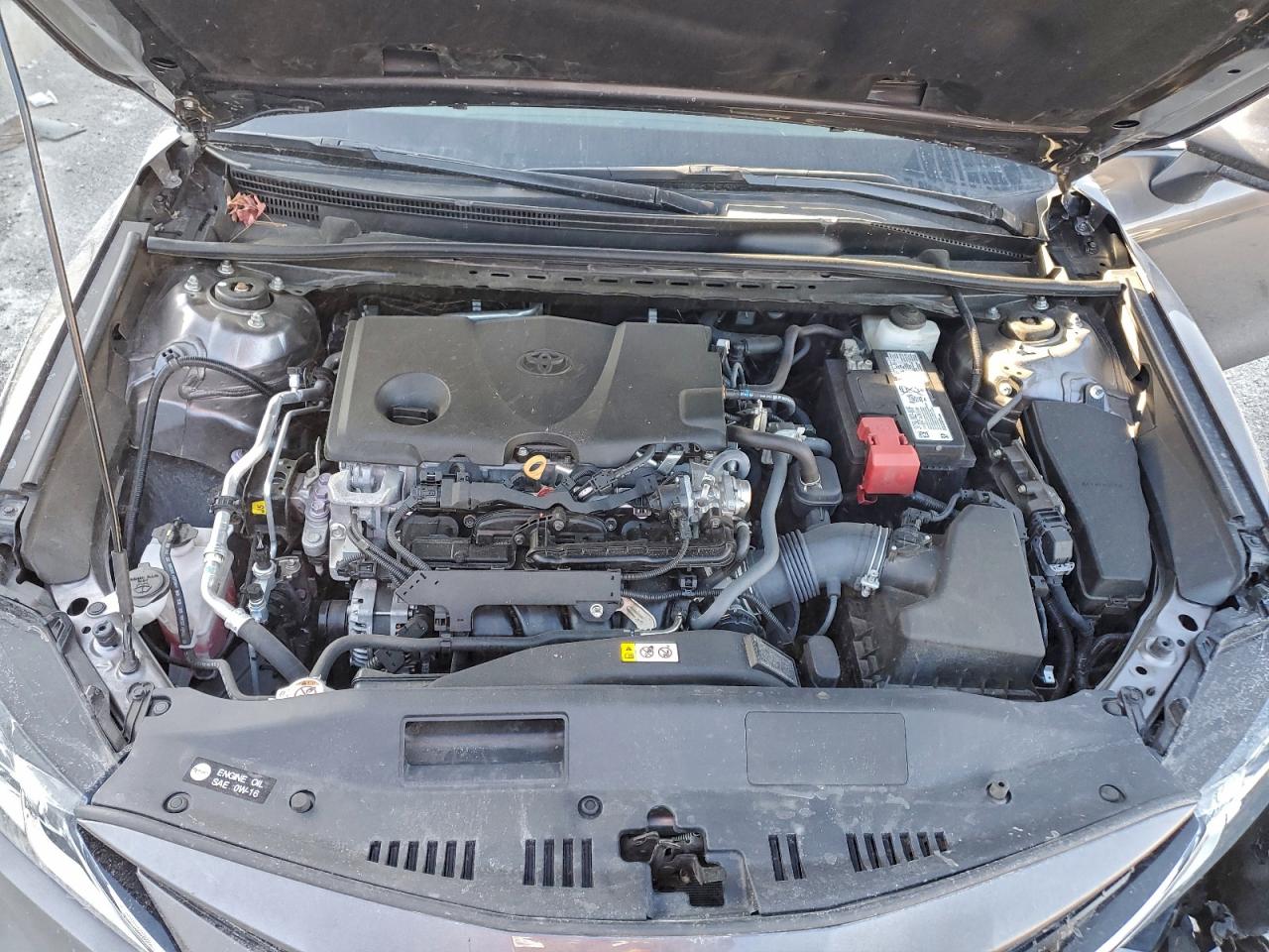 2024 TOYOTA CAMRY LE photo 21