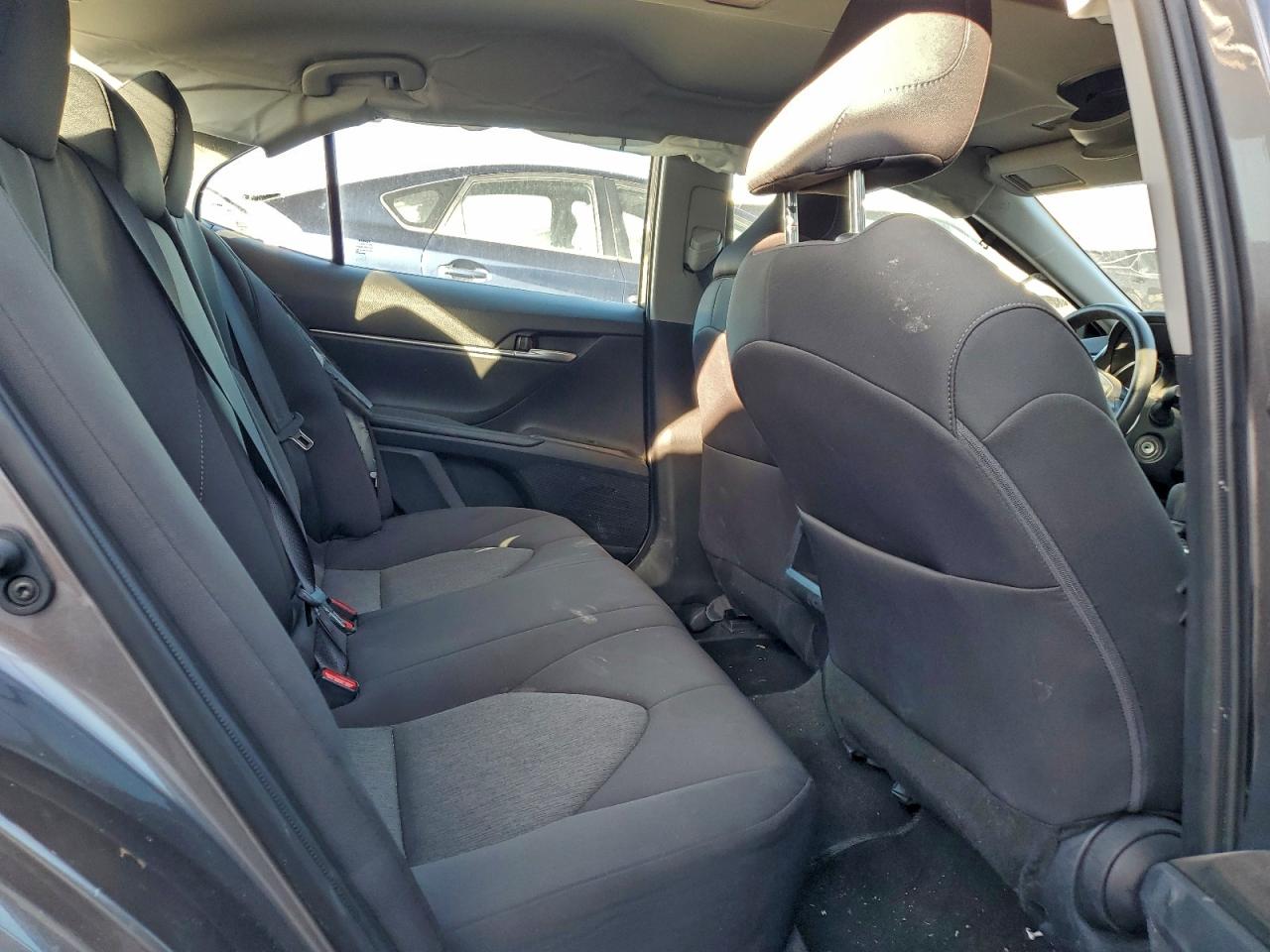 2024 TOYOTA CAMRY LE photo 19