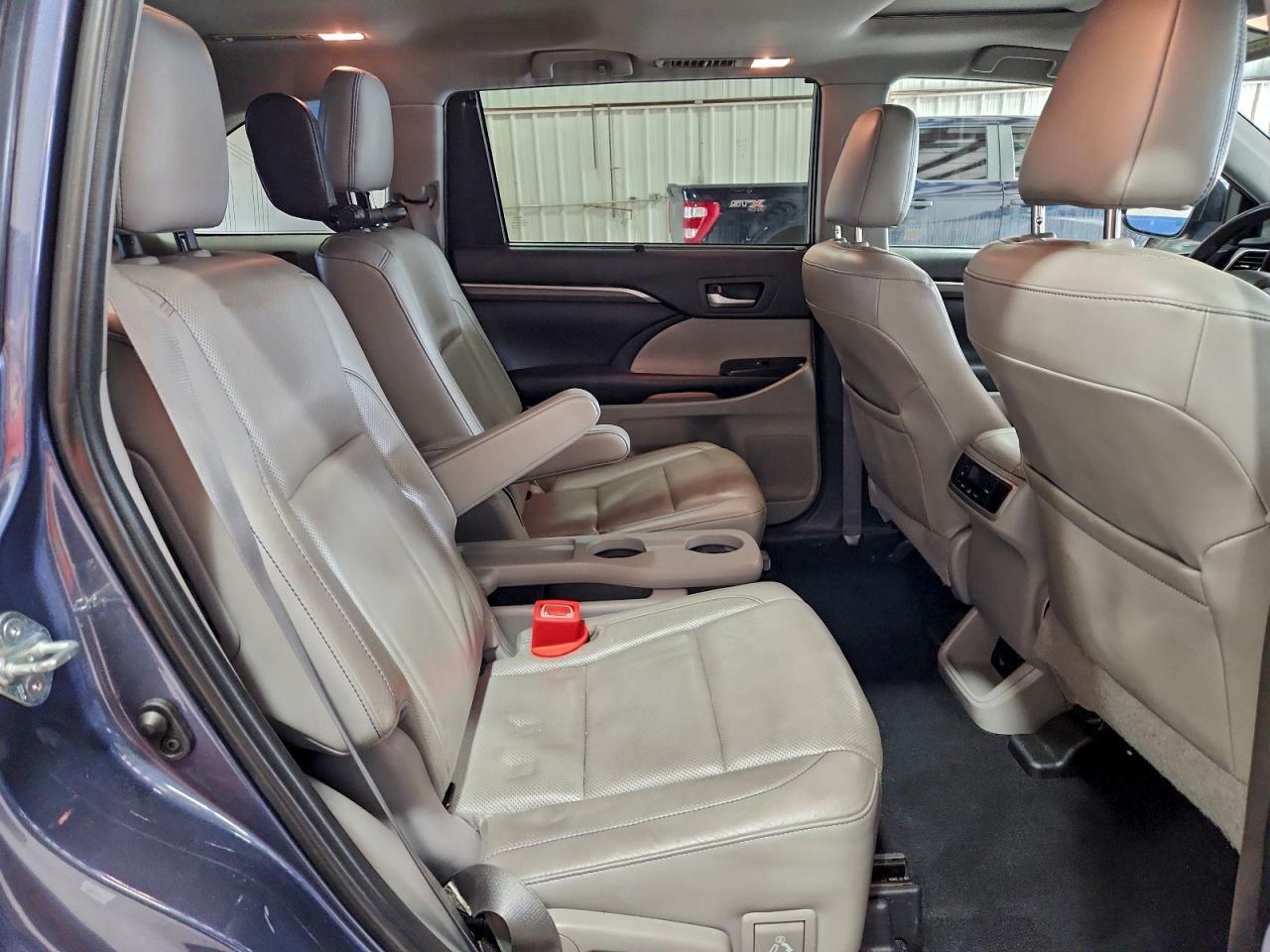 2019 TOYOTA HIGHLANDER HYBRID LIMITED photo 21