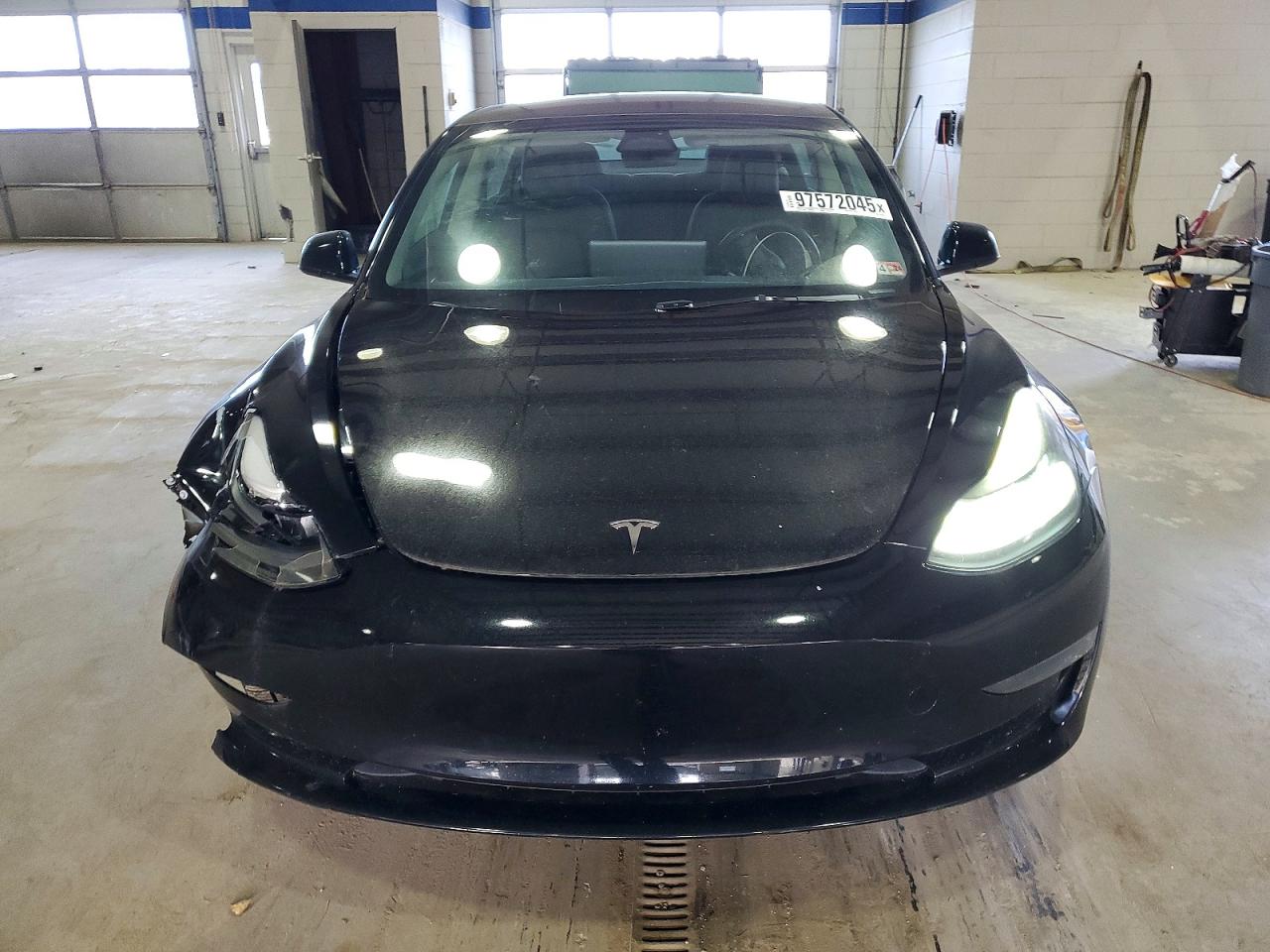 2023 TESLA MODEL 3 photo 5