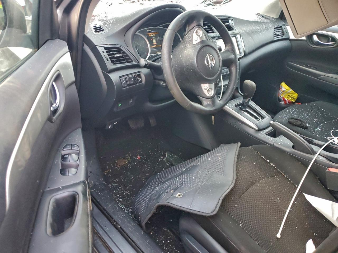 2019 NISSAN SENTRA S photo 8