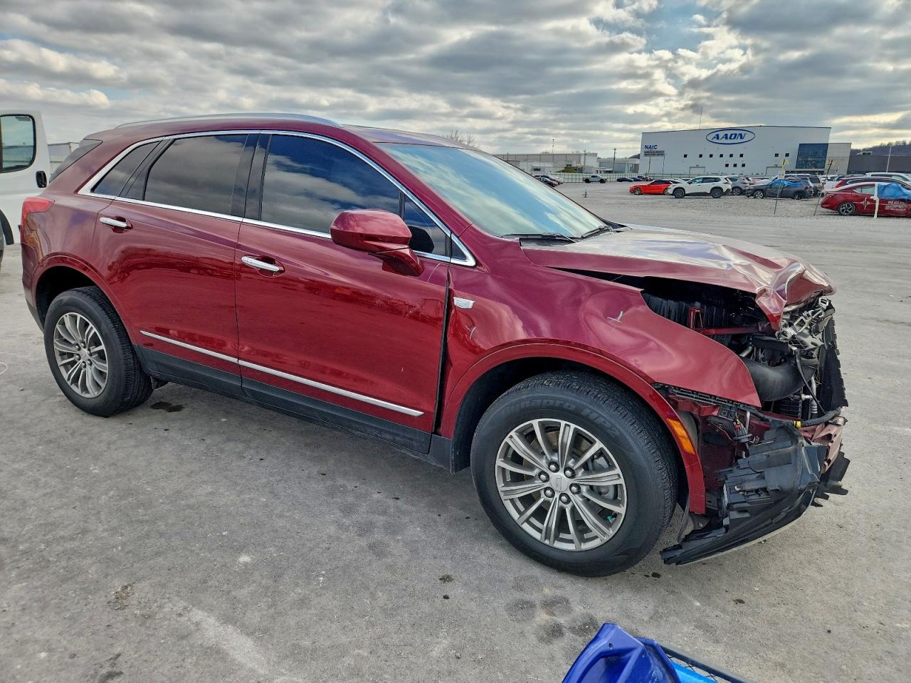2017 CADILLAC XT5 LUXURY photo 4