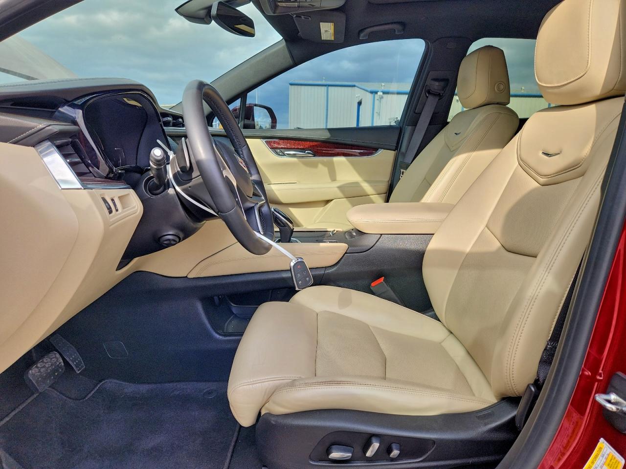 2017 CADILLAC XT5 LUXURY photo 7