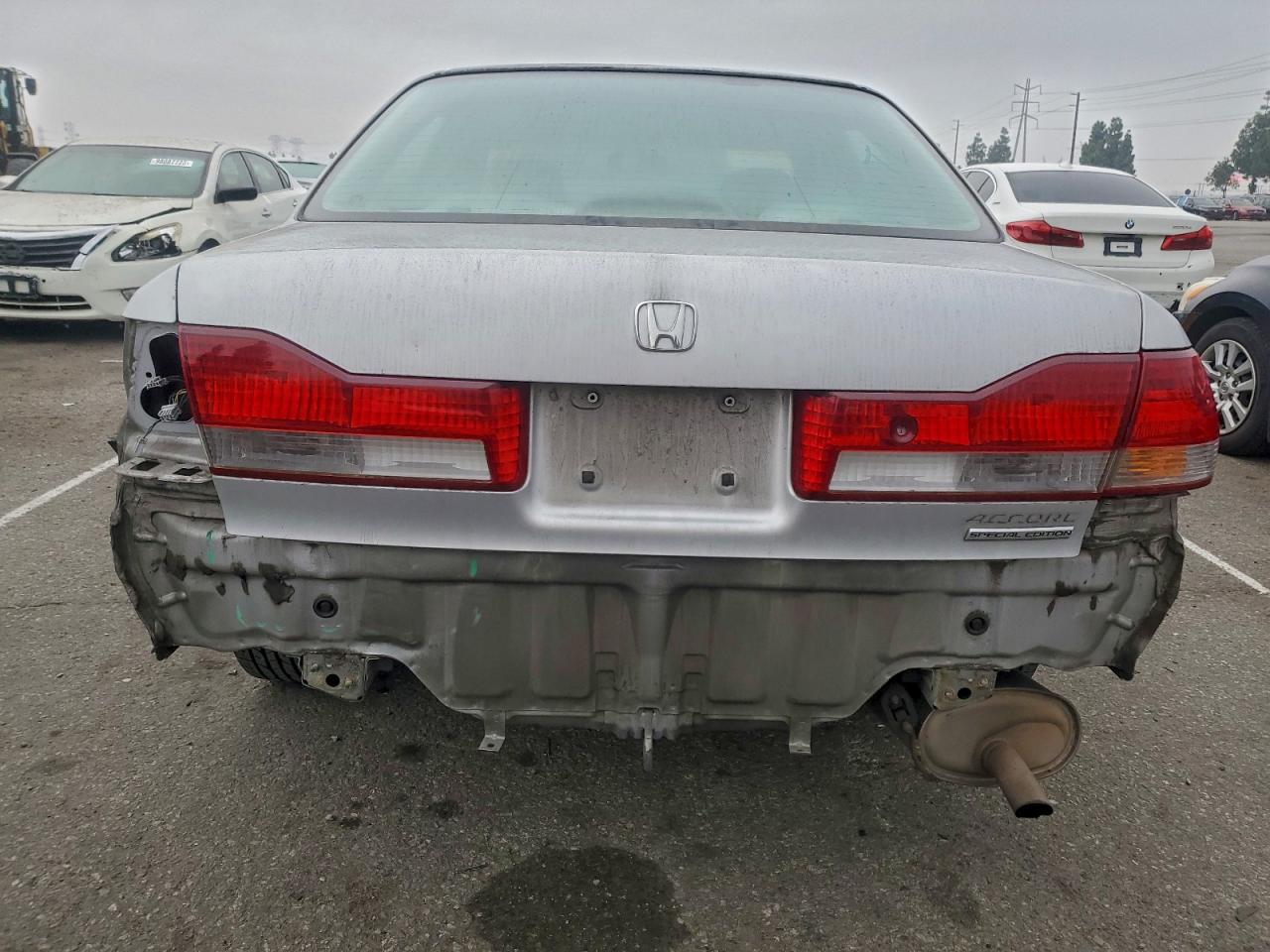 2002 HONDA ACCORD EX photo 6