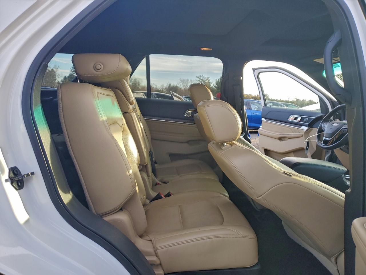 2016 FORD EXPLORER LIMITED photo 11