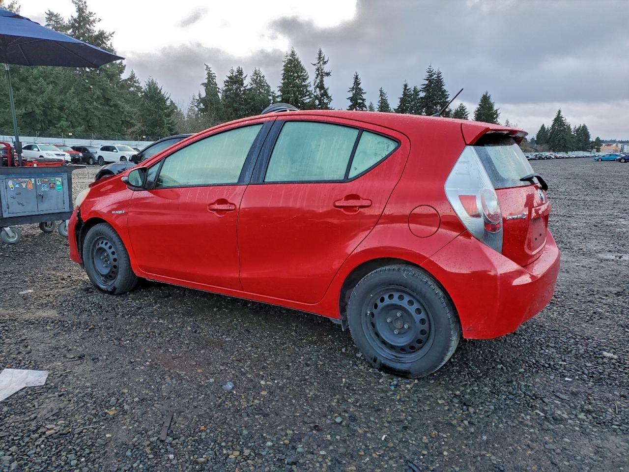 2014 TOYOTA PRIUS C photo 2