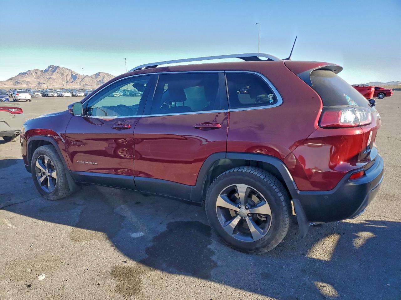 2019 JEEP CHEROKEE LIMITED photo 2