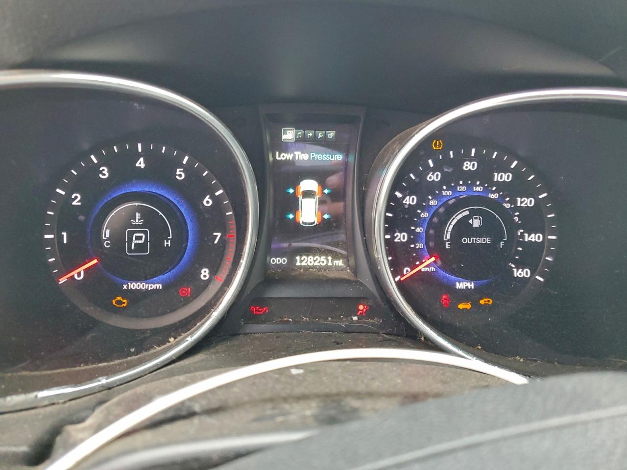 2016 HYUNDAI SANTA FE SPORT photo 9