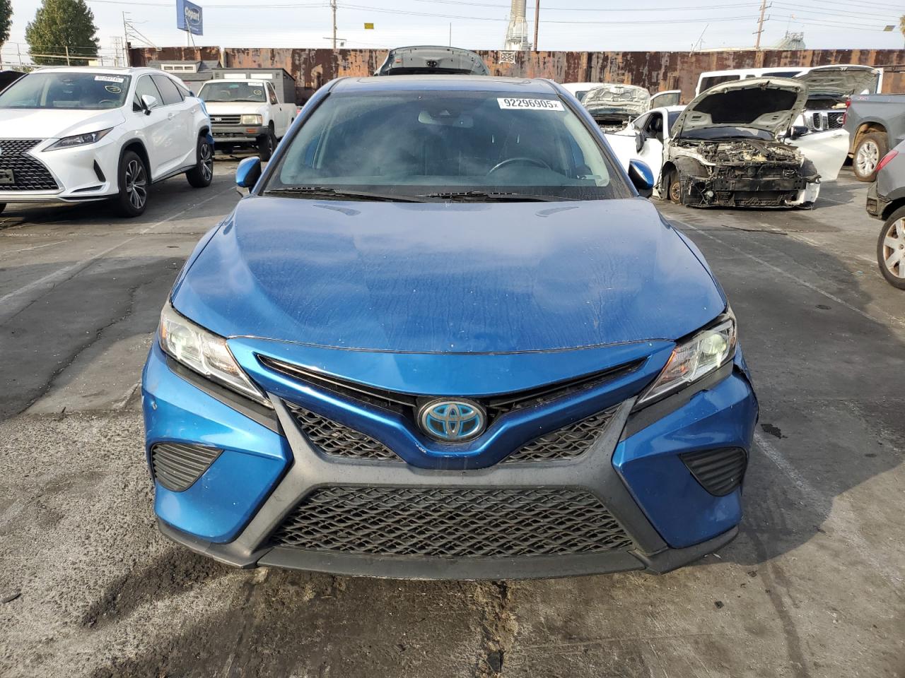 2019 TOYOTA CAMRY HYBRID photo 5