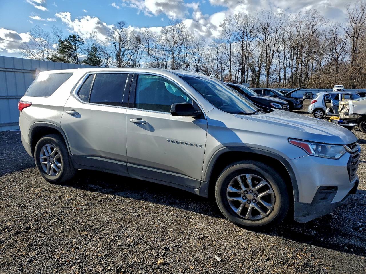 2019 CHEVROLET TRAVERSE photo 7