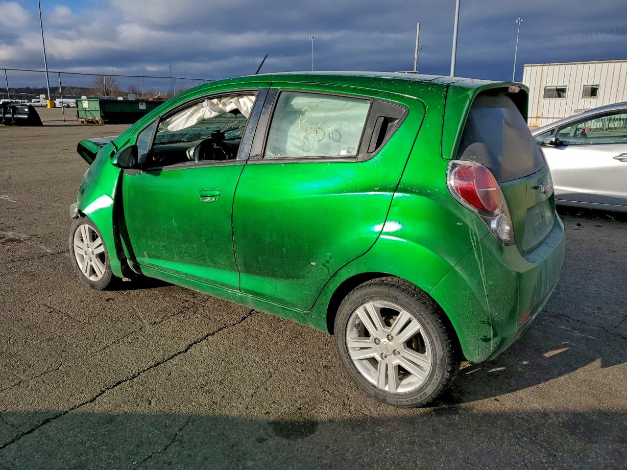 2015 CHEVROLET SPARK 1LT photo 3