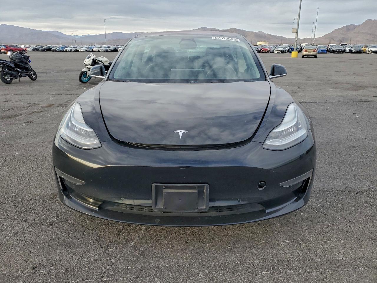 2018 TESLA MODEL 3 photo 5