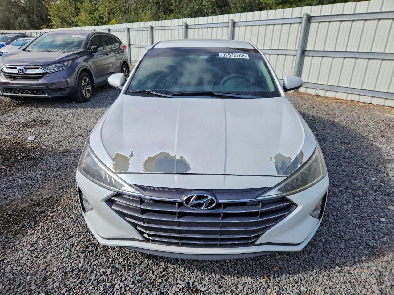 2019 HYUNDAI ELANTRA SE photo 5